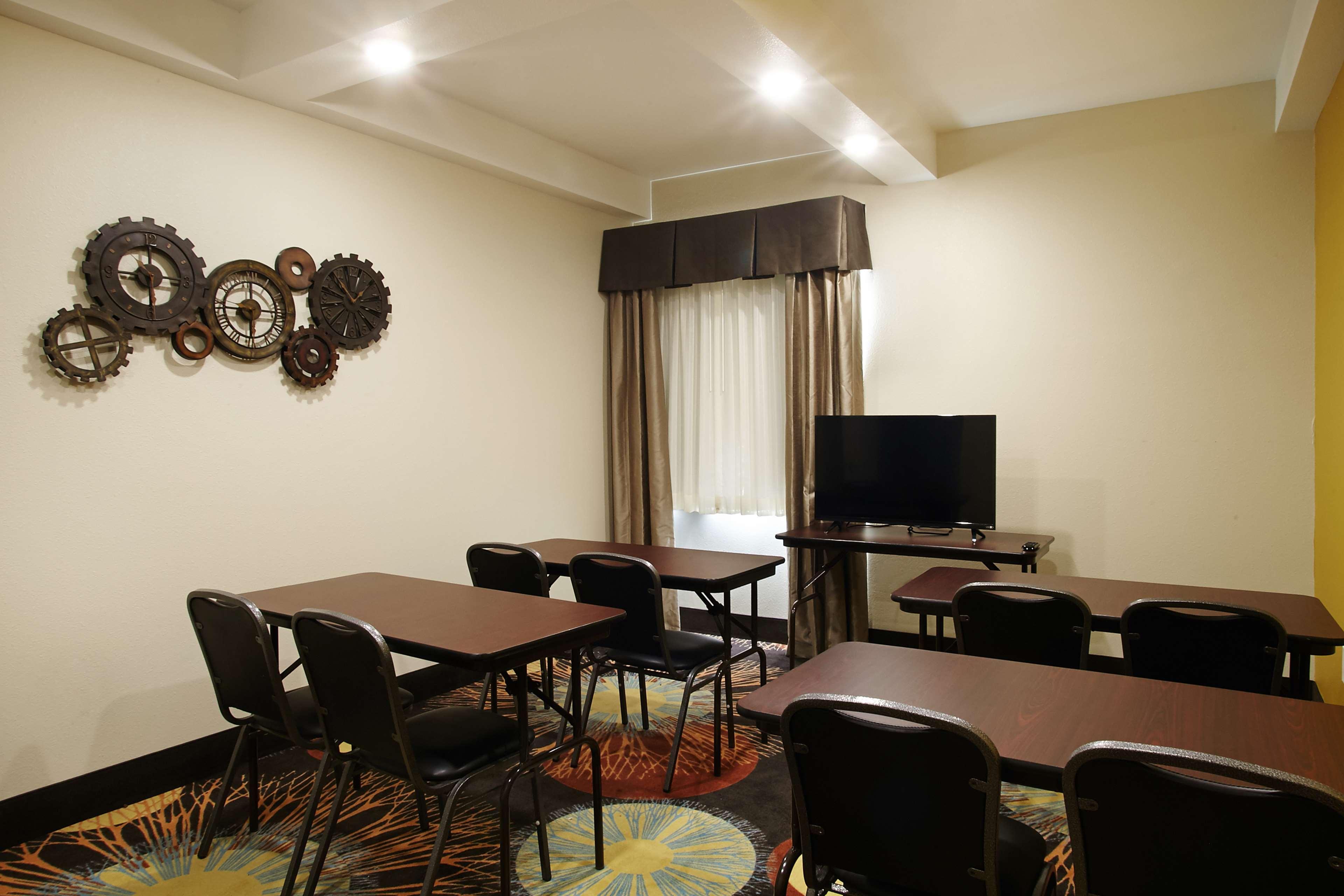 Best Western Plus Madison-Huntsville Hotel מראה חיצוני תמונה
