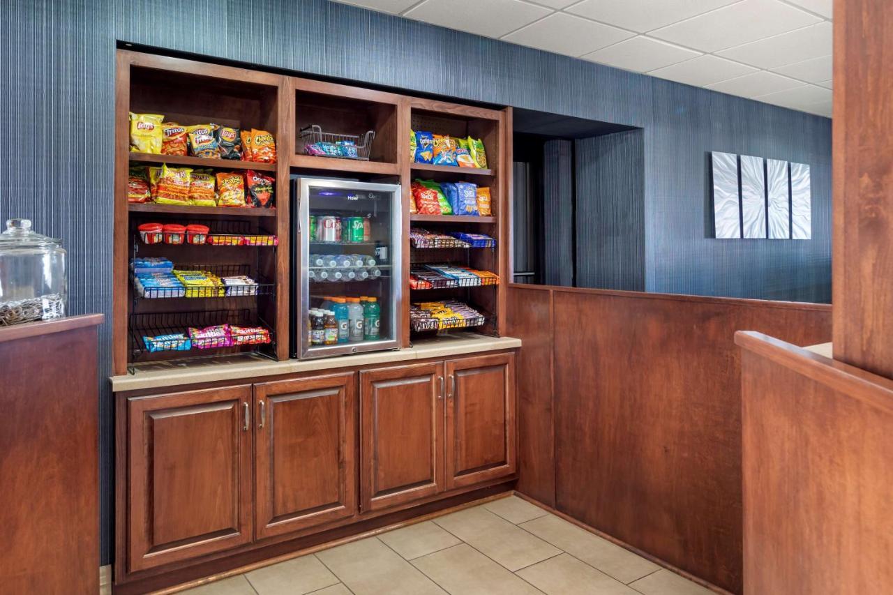 Best Western Plus Madison-Huntsville Hotel מראה חיצוני תמונה