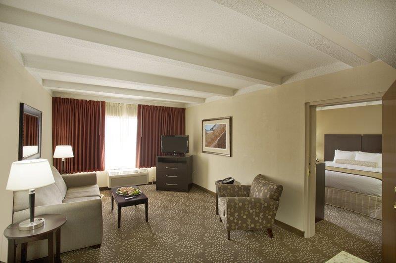 Best Western Plus Madison-Huntsville Hotel מראה חיצוני תמונה